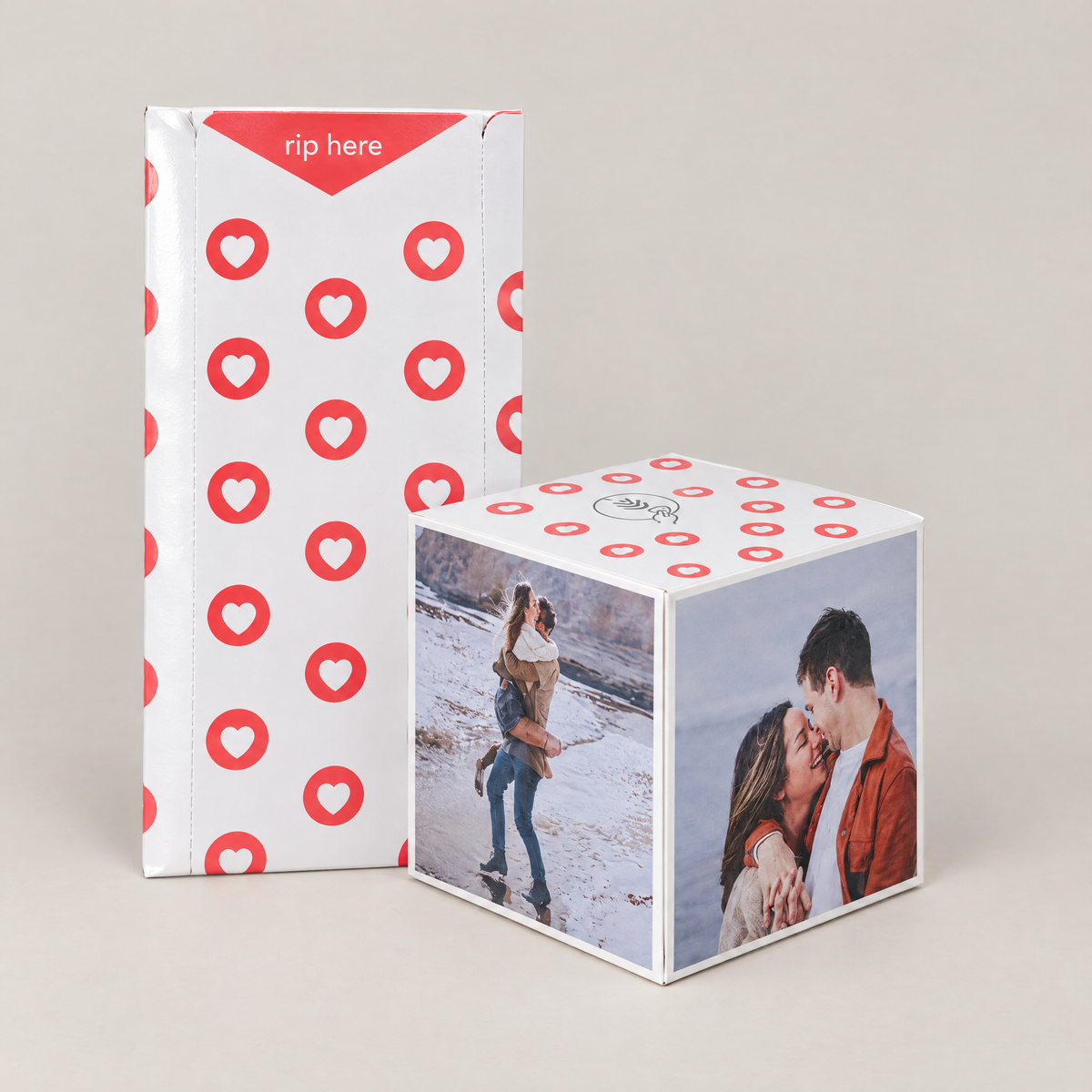 Set completo: sobre, cubo y confeti