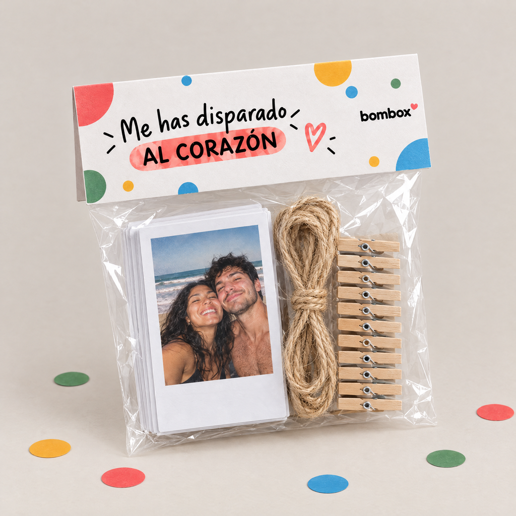 Instax Mini bombox.: 10 fotos con perritos y cordel