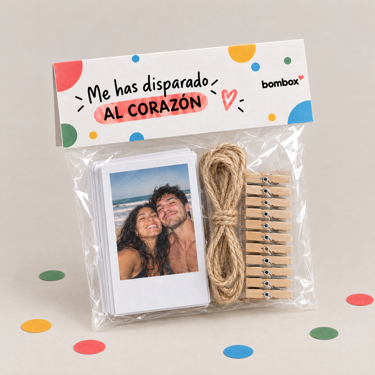 Instax Mini bombox.: 10 fotos con perritos y cordel